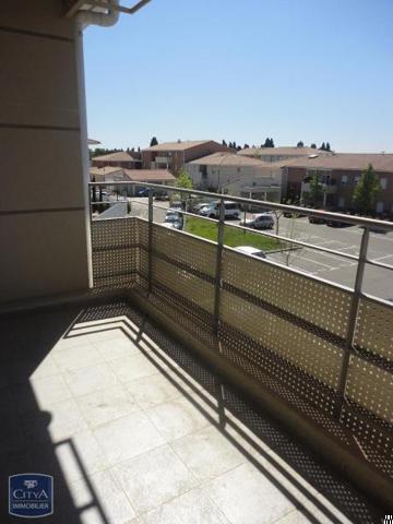 Appartement à louer 2 pièces 36.8m² Salon-de-Provence (13300)