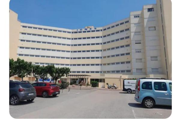 Superbe Studio vue MER avec parking