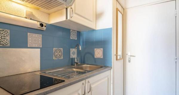 Superbe Studio vue MER avec parking