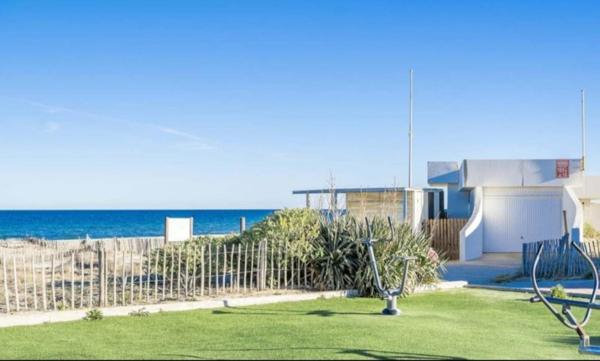 Superbe Studio vue MER avec parking