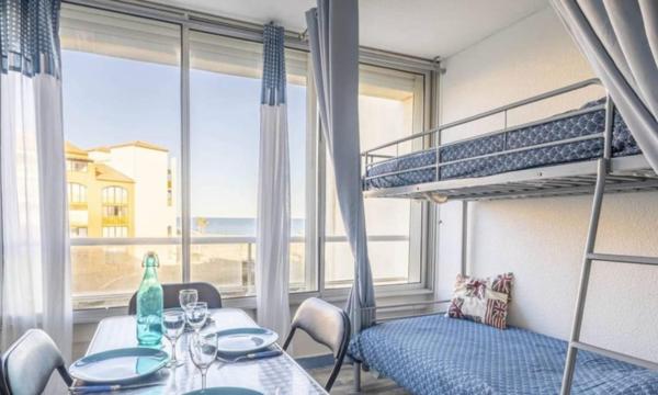 Superbe Studio vue MER avec parking