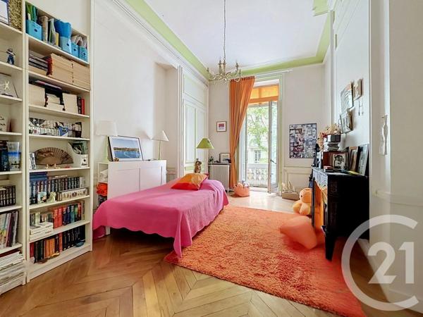 Appartement F7 à vendre  7 pièces - 267,85 m 2   LYON  - 69006