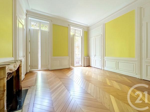 Appartement F7 à vendre  7 pièces - 267,85 m 2   LYON  - 69006