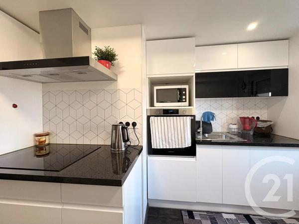 Appartement T3 à vendre  3 pièces - 68 m 2   VENISSIEUX  - 69