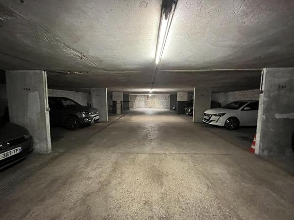 Achat Parking 12 92120 Montrouge idf53033