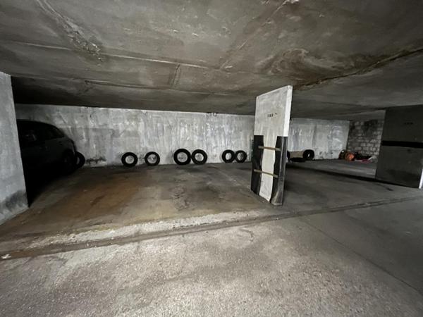 Achat Parking 12 92120 Montrouge idf53033