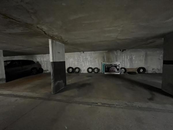 Achat Parking 12 92120 Montrouge idf53033
