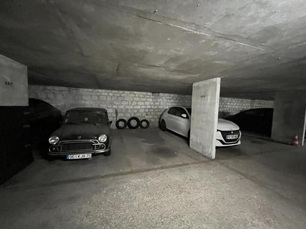 Achat Parking 12 92120 Montrouge idf53033