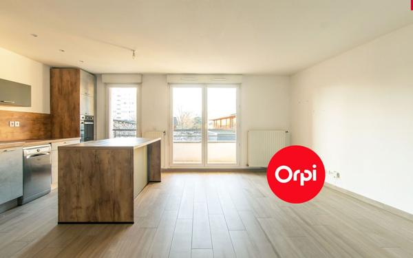 Appartement à vendre    3 pièces • 70 m2 Saint-Priest