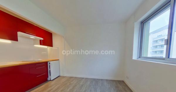 VILLEURBANNE (69) LA DOUA - STUDIO VENDU LOUÉ - RENTABILITE 5,40%
