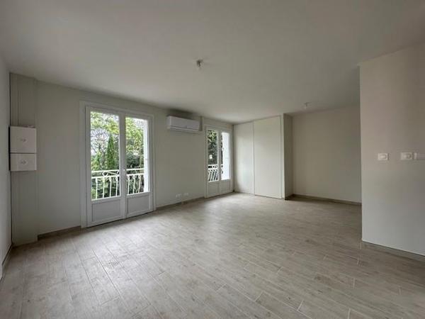 PIBRAC / Location Appartement 1 Pièce 39 m²