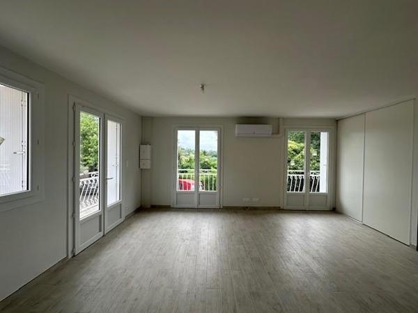 PIBRAC / Location Appartement 1 Pièce 39 m²