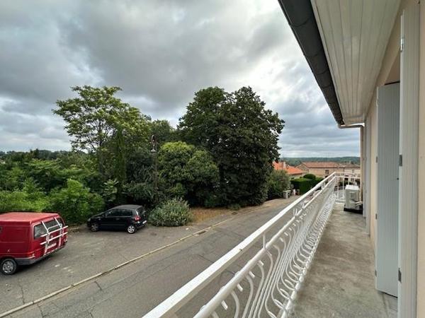 PIBRAC / Location Appartement 1 Pièce 39 m²