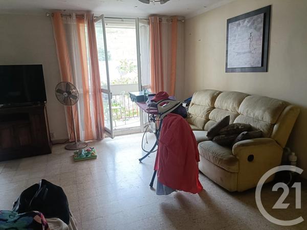 Appartement F5 à vendre  5 pièces - 83,78 m 2   MARSEILLE  - 13015
