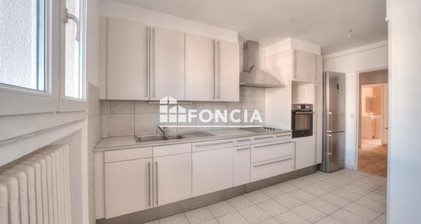 À vendre Appartement 3 pièces 101 m² - Ferney-voltaire 01210