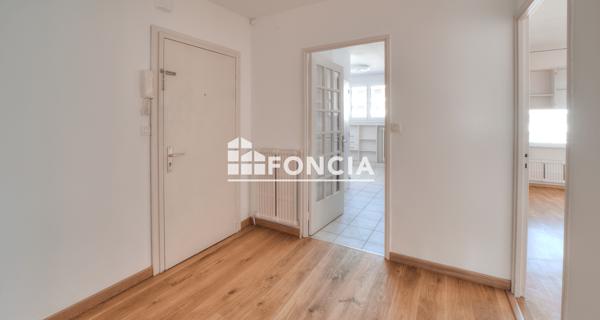À vendre Appartement 3 pièces 101 m² - Ferney-voltaire 01210