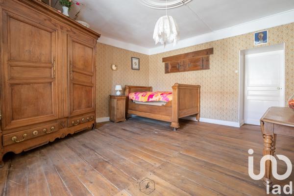 Maison à vendre 12 pièces 270 m² Cosnes-et-Romain