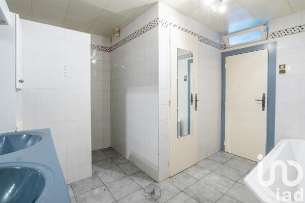 Maison à vendre 12 pièces 270 m² Cosnes-et-Romain