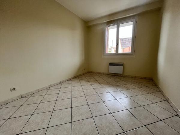 Appartement CORBREUSE - 2 pièces- 43 m2