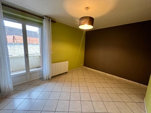 Appartement CORBREUSE - 2 pièces- 43 m2