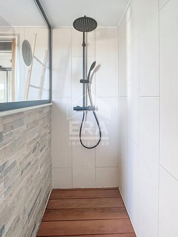 Secteur Varage - Belle maison atypique avec vue sur l'étang