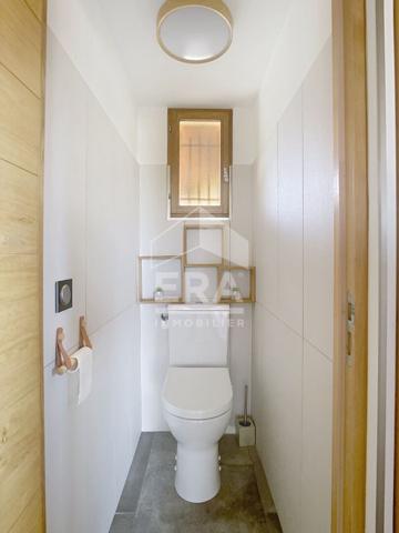 Secteur Varage - Belle maison atypique avec vue sur l'étang