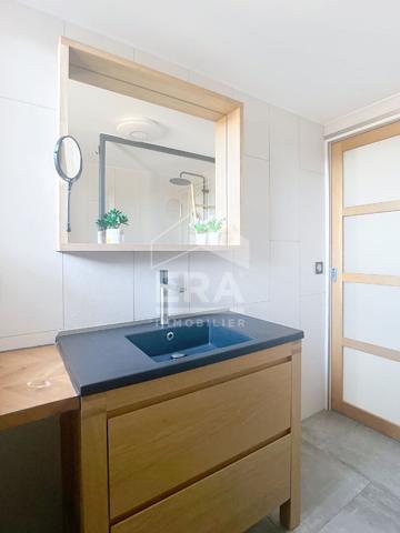 Secteur Varage - Belle maison atypique avec vue sur l'étang