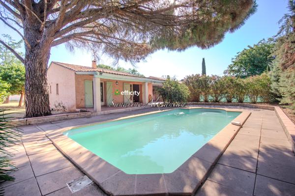 Maison
         4 pièces
        - 80 m² Exclusivité 335 000 € *