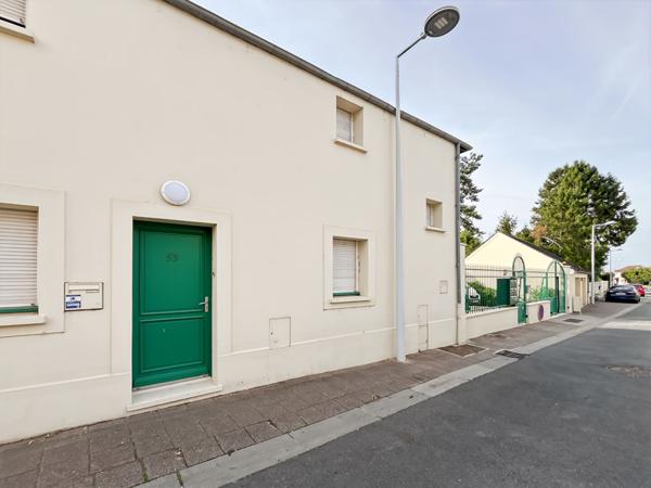 Maison à vendre - 3 pièces à Moissy-Cramayel