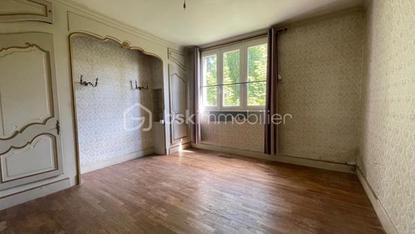 Maison ancienne de 196 m²