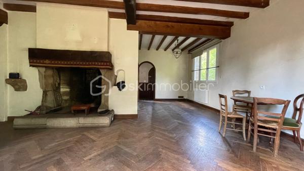 Maison ancienne de 196 m²