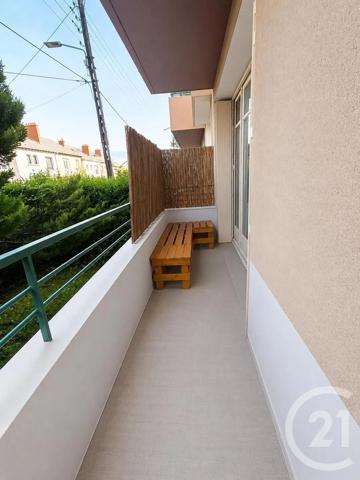Appartement T3 à vendre  3 pièces - 54,76 m 2   RODEZ  - 12