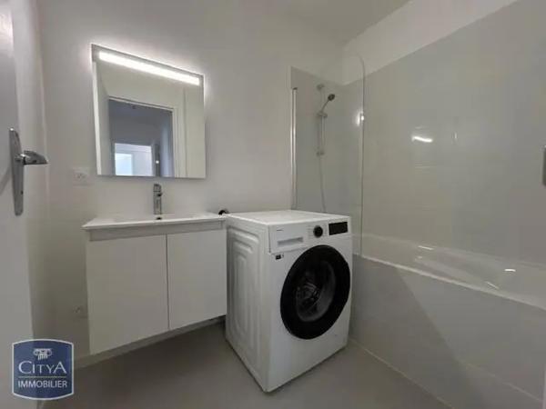 Appartement à louer 2 pièces 50.5m² Sèvres (92310)