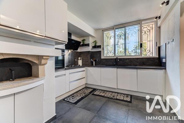 Maison à vendre 10 pièces 366 m² Saint-Laurent-du-Var