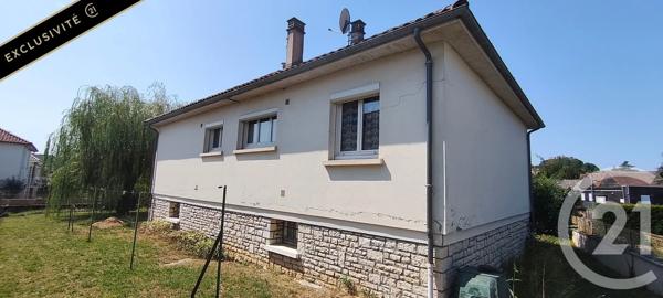 Maison à vendre  4 pièces - 81 m 2   GOURDON  - 46