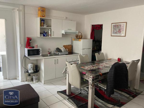 Location appartement Lodève (34700) 3 pièces 60m²