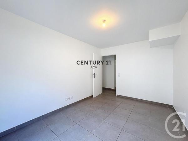 Appartement F4 à vendre  4 pièces - 60,11 m2 CHOISY LE ROI - 94