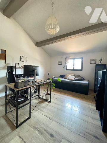 Dans un environnement  privilegie  découvrez cette partie de mas  de 106m²entièrement  renovée