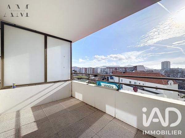 Appartement à vendre 3 pièces 56,2 m² Marseille 8