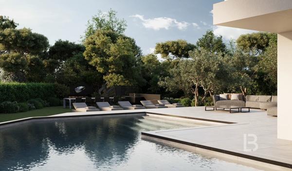 Opportunité de rénovation prestigieuse avec vue mer panoramique – Super Cannes