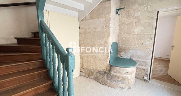 Location Appartement 3 pièces 76.36 m² - Rochefort 17300