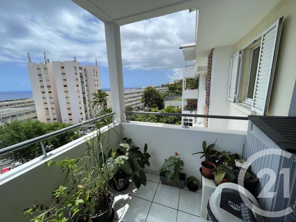 Appartement F3 à vendre  3 pièces - 63,46 m2 ST DENIS - 974