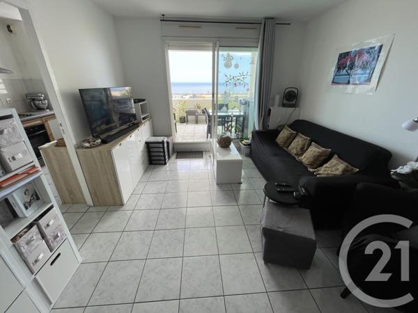 Appartement F3 à vendre  3 pièces - 63,46 m2 ST DENIS - 974