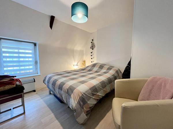 A VENDRE MAISON DINAN CENTRE // 2 CHAMBRES// COUR PRIVATIVE//PROCHE TOUS COMMERCES