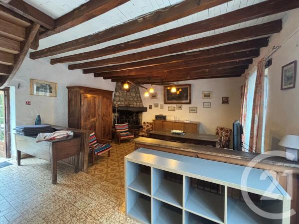 Maison à vendre  5 pièces - 149,50 m 2   GANNAT  - 03