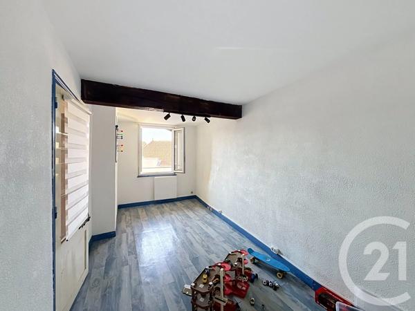 Maison à vendre  5 pièces - 149,50 m 2   GANNAT  - 03