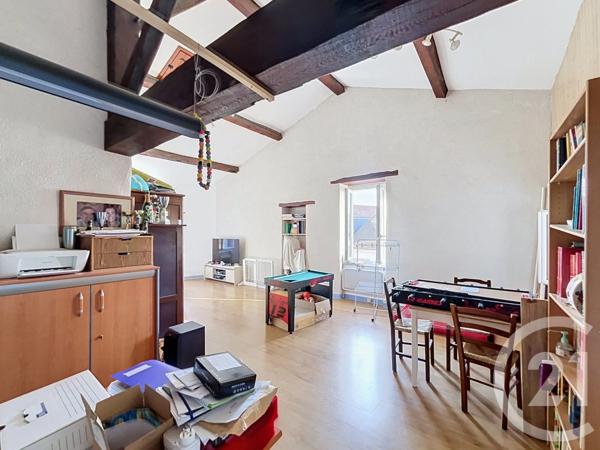 Maison à vendre  5 pièces - 149,50 m 2   GANNAT  - 03