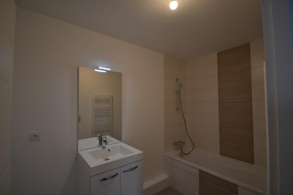 Location appartement 3 pièce(s) 64 m²