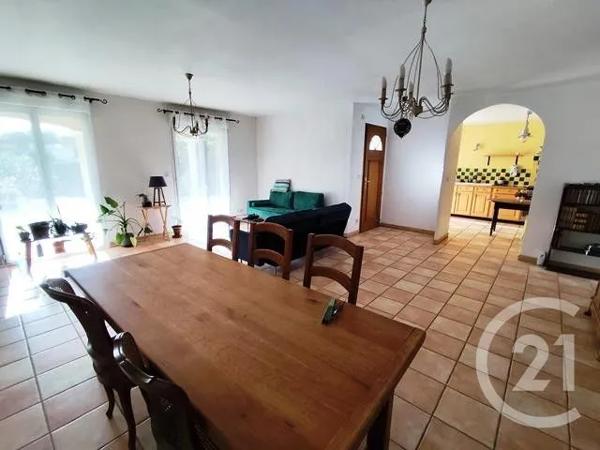 Maison à vendre  6 pièces - 143 m 2   ATTIGNAT  - 01