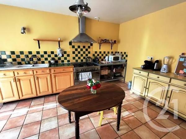Maison à vendre  6 pièces - 143 m 2   ATTIGNAT  - 01